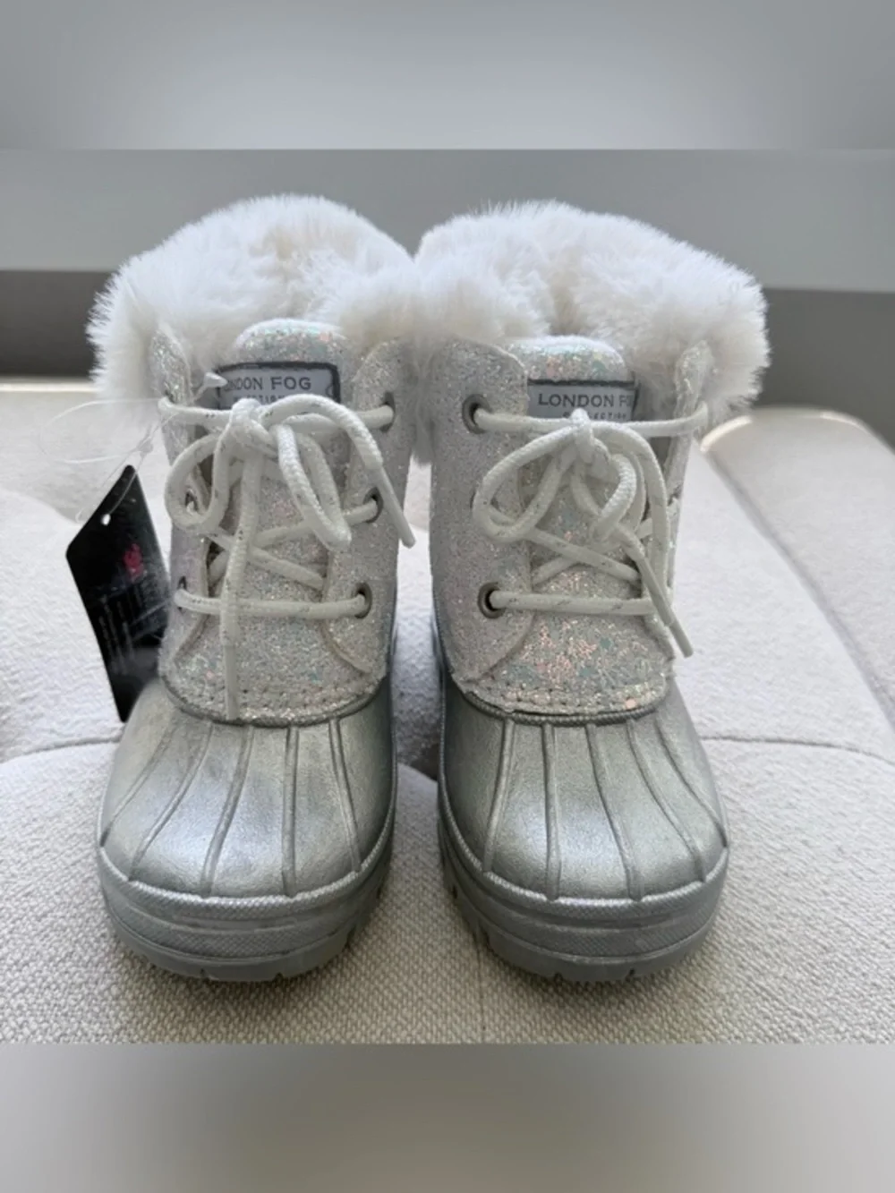 NWT London Fog “Icelyn” little girls sparkly waterproof winter boots size 9
